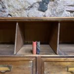 Assorted minibooks (Pack of 2). Golden print over red and black background. - Image 2